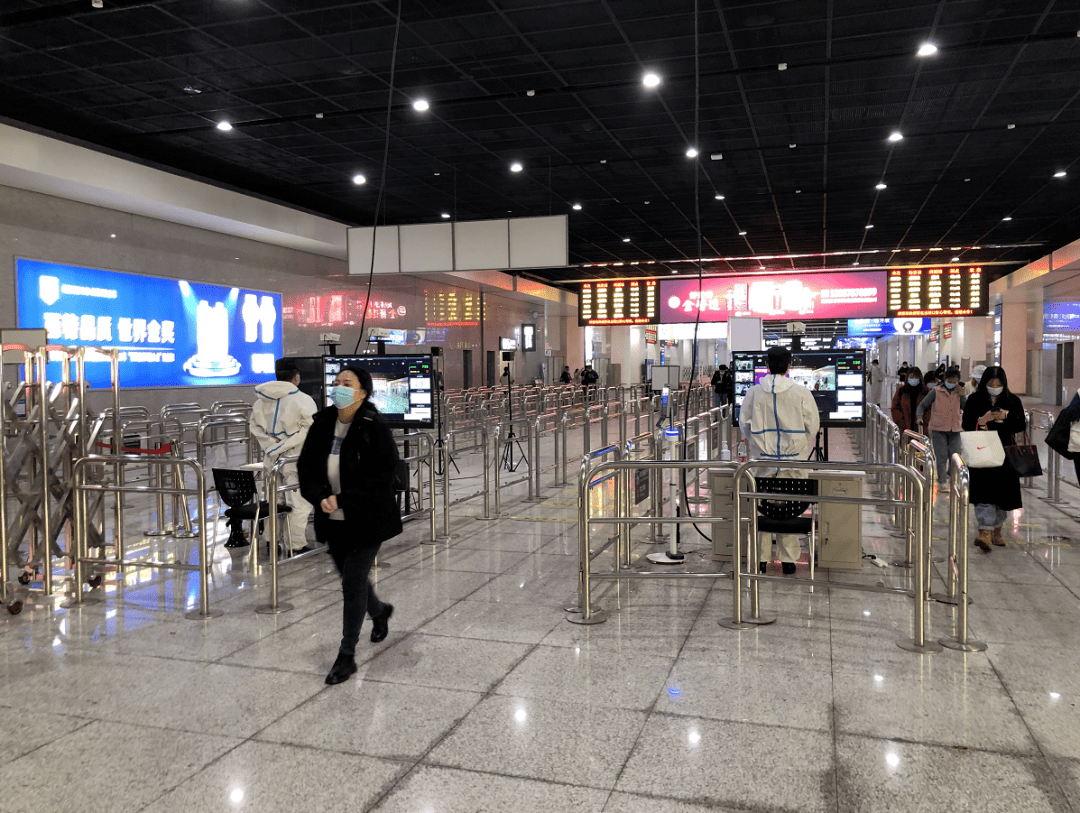 重庆火车站疫情最新动态及最新消息更新📢🚄