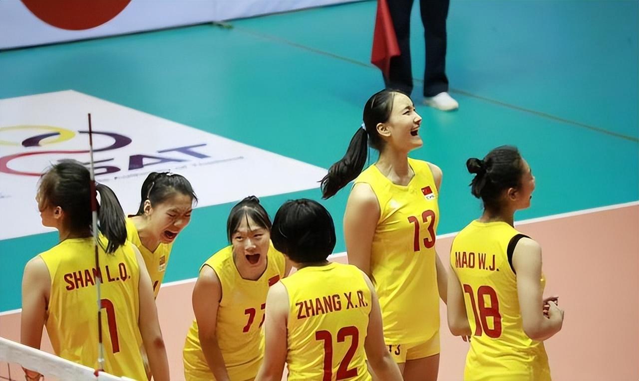 中国女排最新比赛动态与战况更新