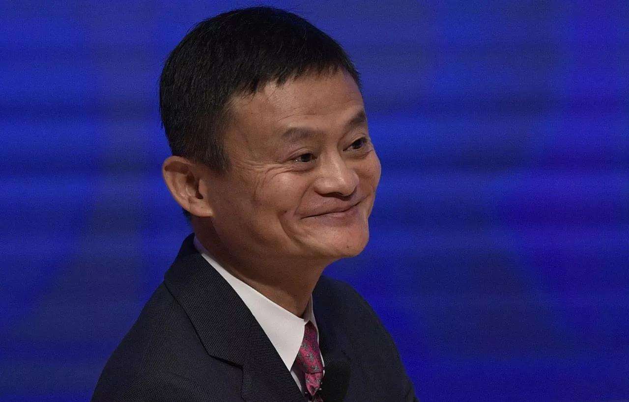 马云最新个人资产曝光，富豪生活与温馨日常