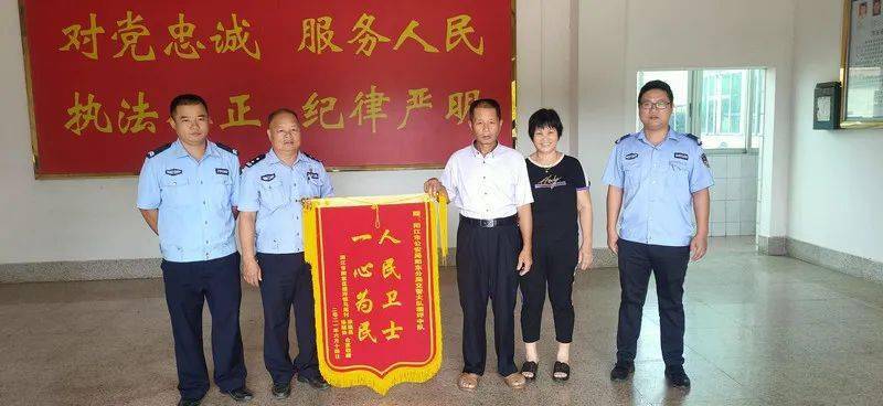 河南农行面试最新真题揭秘与背后的故事，小巷美食秘境探索