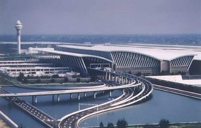 浦东国际机场最新疫情动态，力量与自信成就感的展现