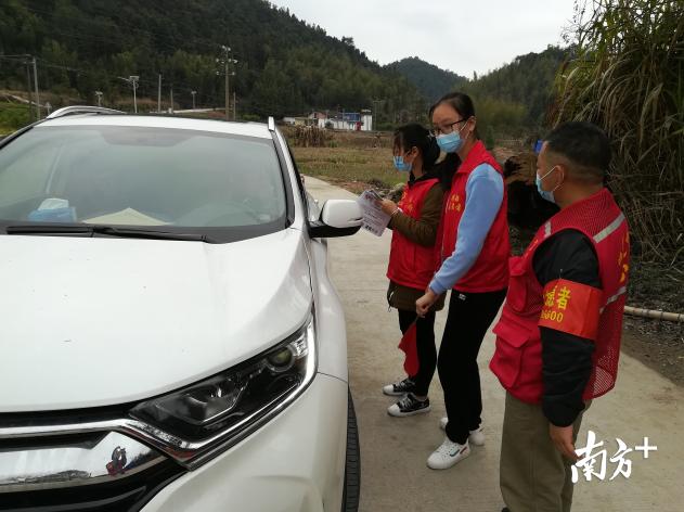 疫情防控最新动态，小巷深处的独特防疫风景揭秘
