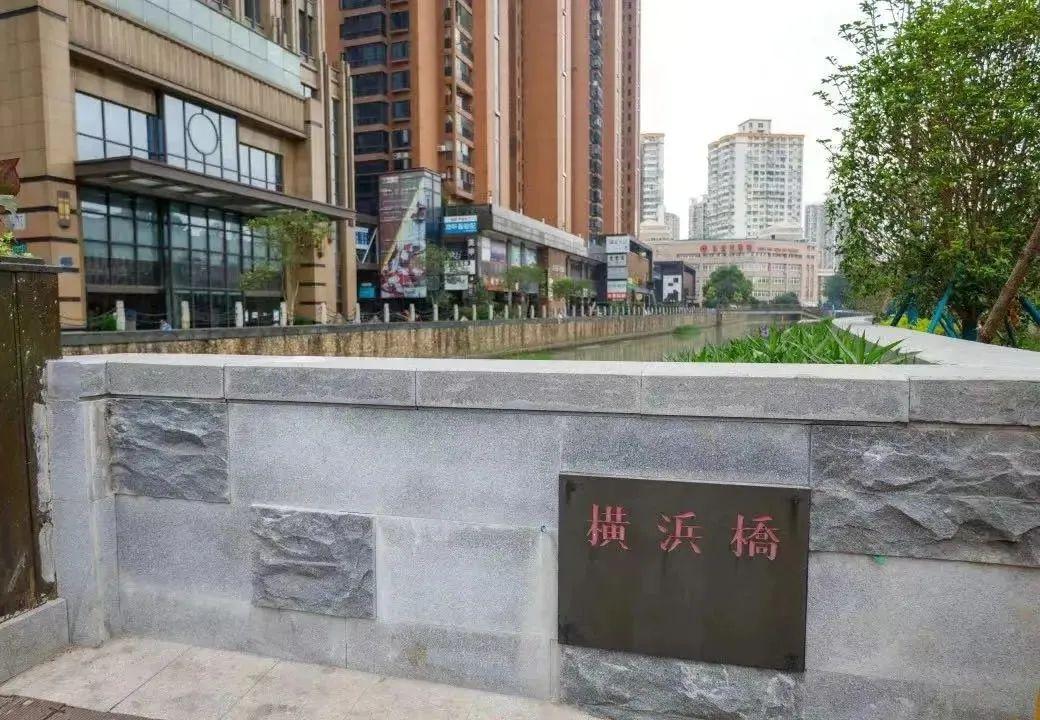 最新时事政治热点下的自然探索与内心平静之旅