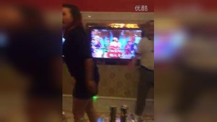 KTV最新野战男女，舞台到人生的蜕变之旅——自信与成就感的源泉