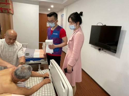 金属硅最新价格揭秘，小巷中的宝藏之门