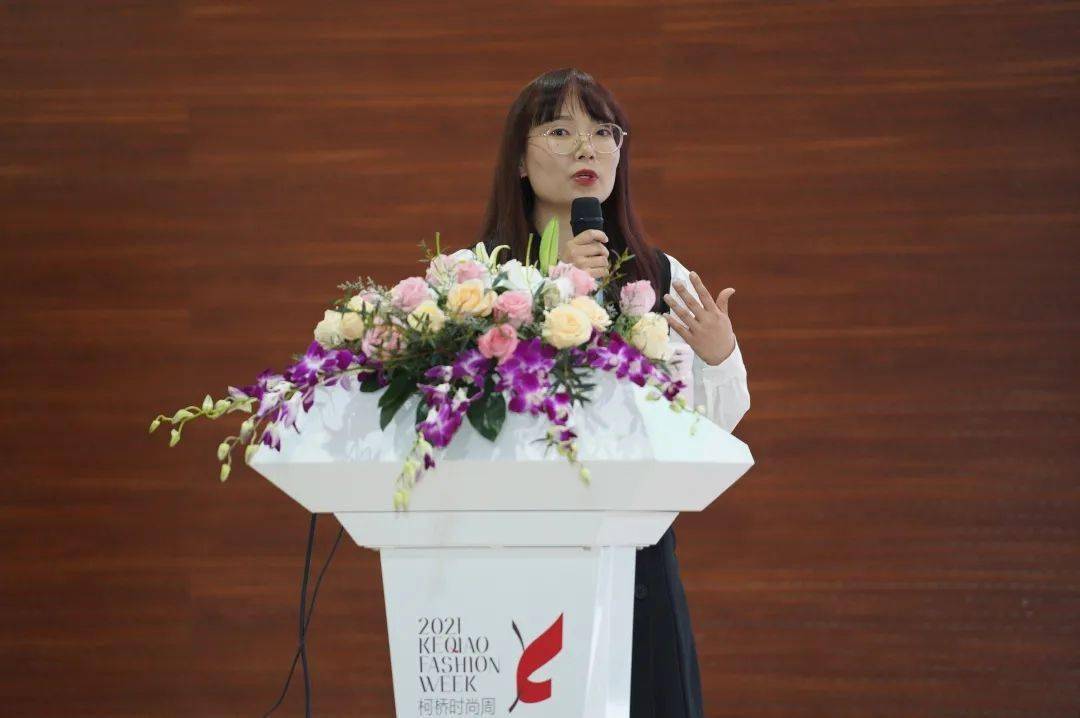 最新婚礼歌曲流行趋势与个人立场探讨，精选歌曲一网打尽